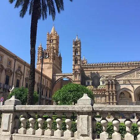 Pensjonat Da Cristina Palazzo Atanasio Palermo